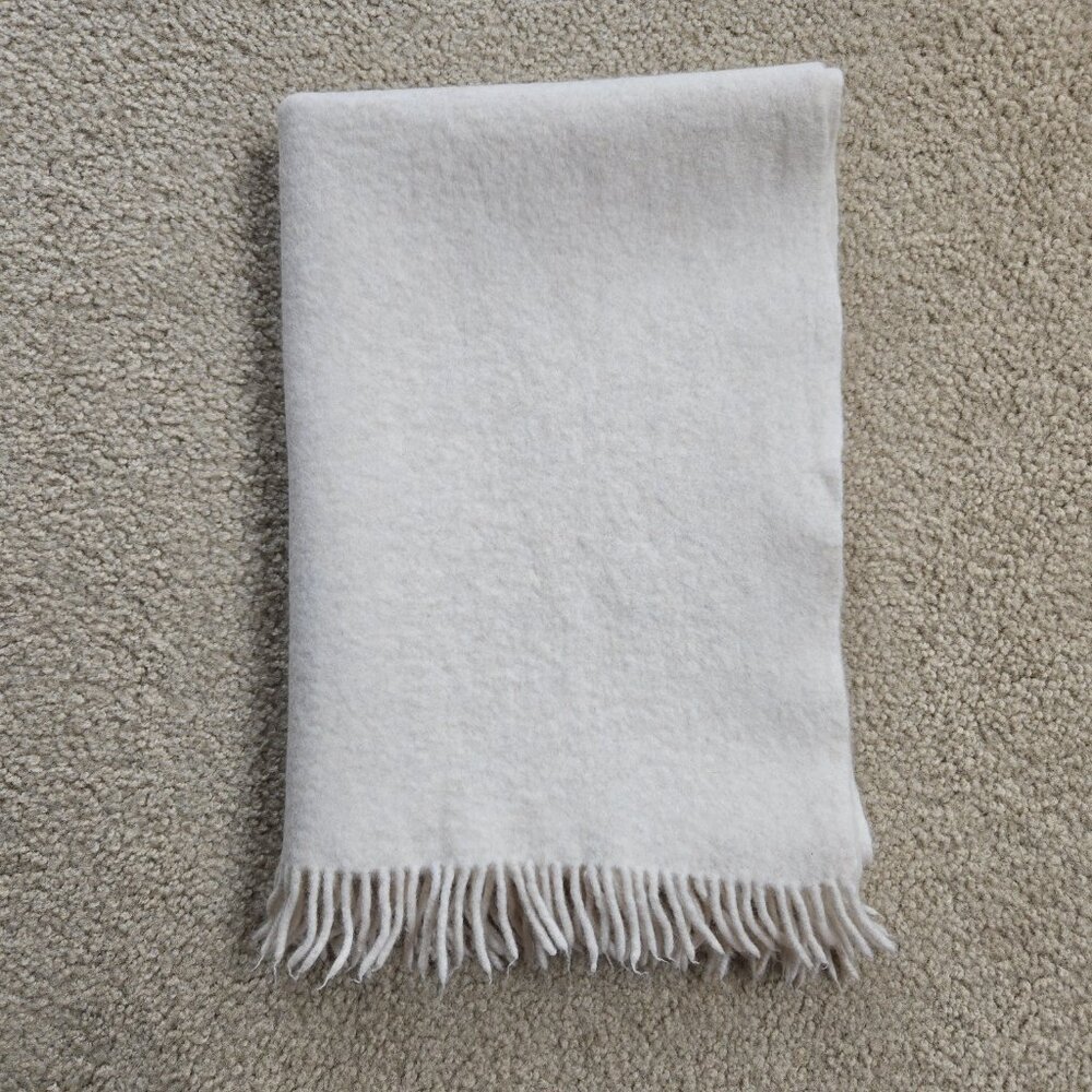 Felted Cashmere Scarf THICK ivory - Picture 2 of 16